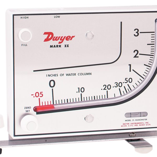 Dwyer Mark II nesteputkimanometri